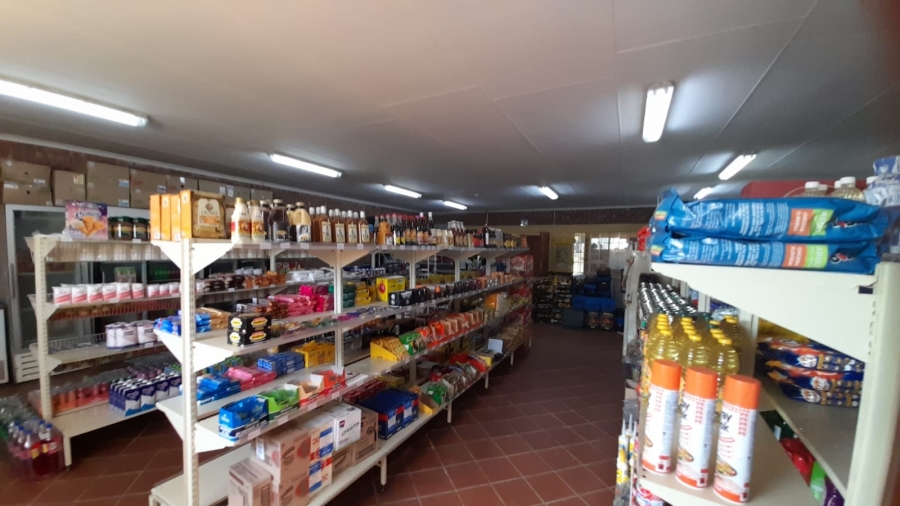 Commercial Property for Sale in Paradise Beach Eastern Cape